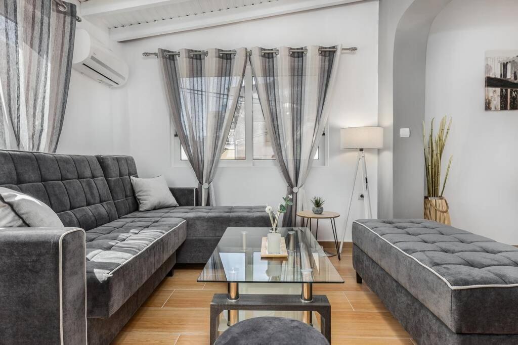 Dennis City Center Elegant Apartment Kota Zakynthos Bagian luar foto