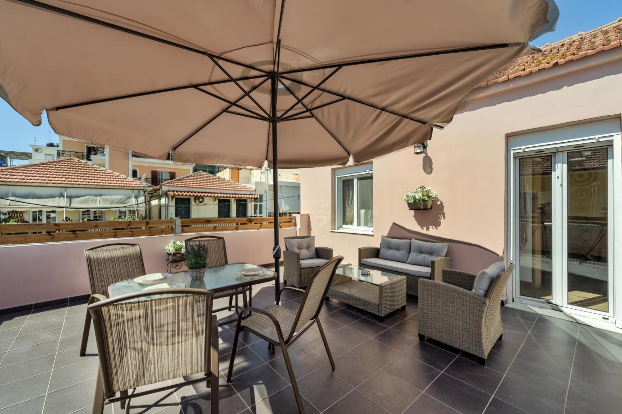 Dennis City Center Elegant Apartment Kota Zakynthos Bagian luar foto